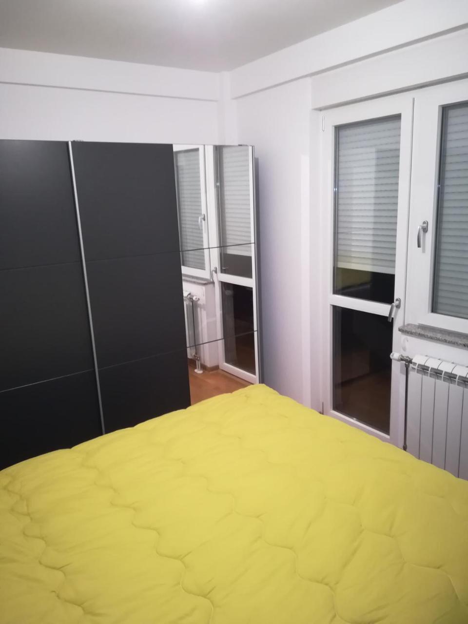 Butterfly Appartement Čačak Buitenkant foto