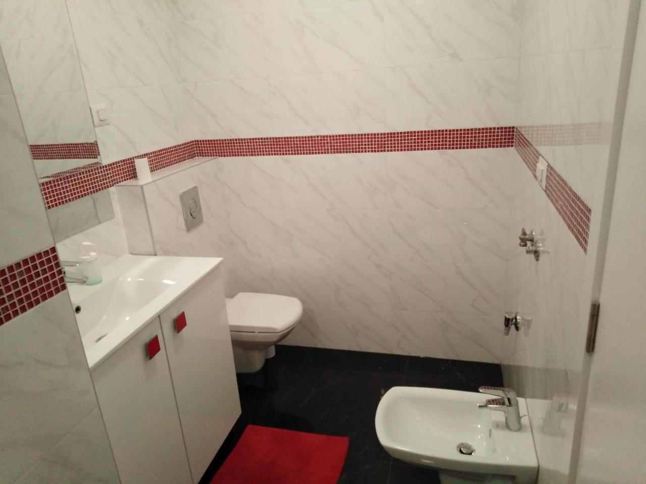 Butterfly Appartement Čačak Buitenkant foto