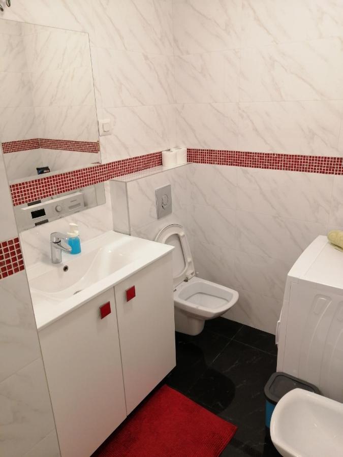 Butterfly Appartement Čačak Buitenkant foto